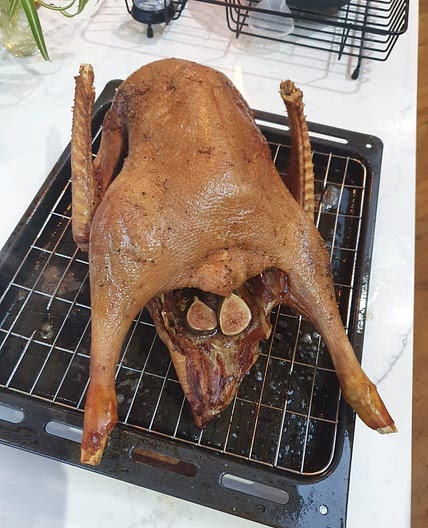 Roasted goose