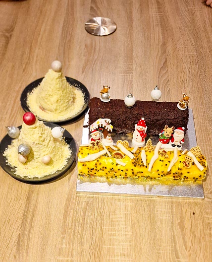 Bûche avec Glaçage Rocher