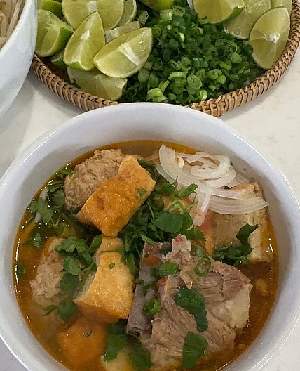 Bun Rieu - Vietnamese pork and crab noodle soup 