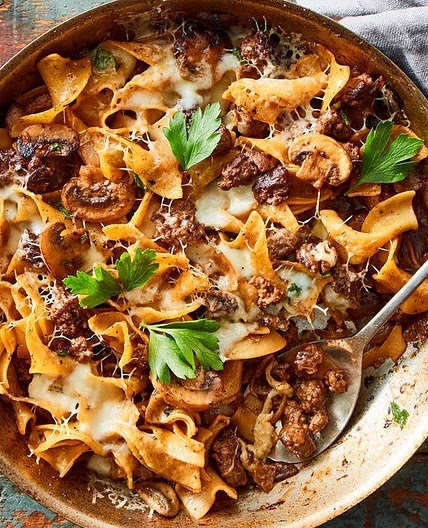 French Onion Beef Stroganoff 