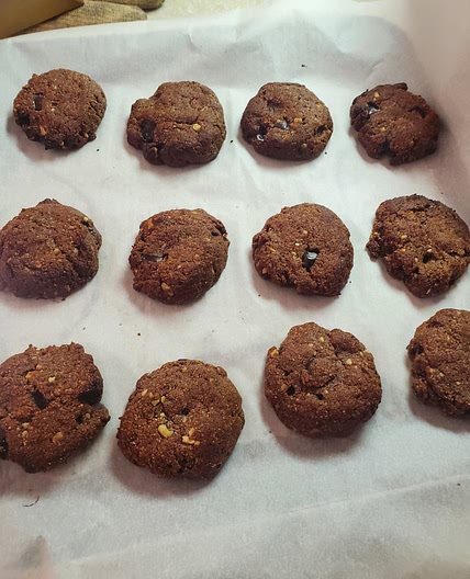 Peppermint Chocolate Chip Walnut Cookies