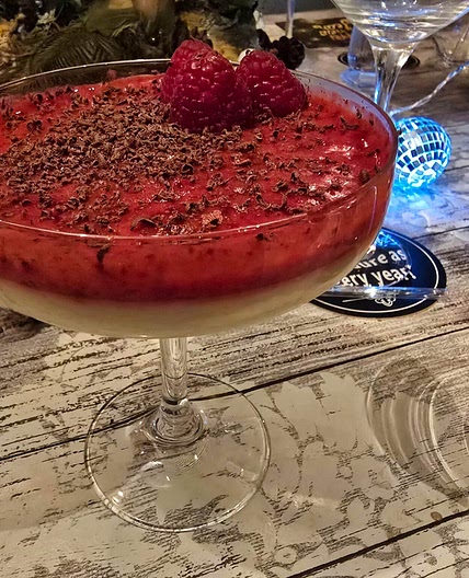 Panna Cotta with Raspberry Sauce