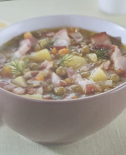 Soup with peas and bacon
