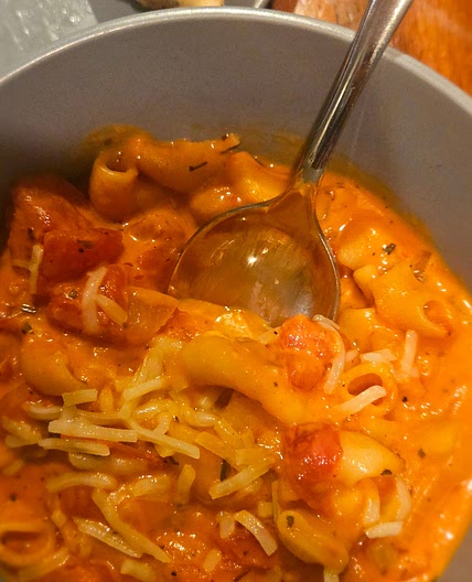 Instant Pot Creamy Tomato Macaroni