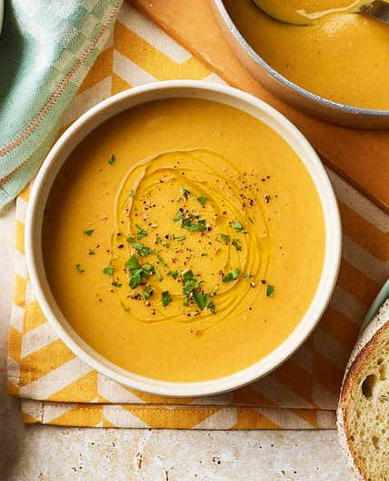 Lentil and bacon soup