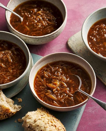 Slow cooker onion soup