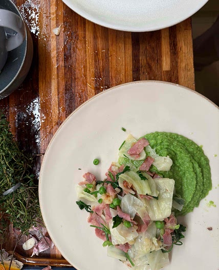 Savory cabbage, bacon and peas 