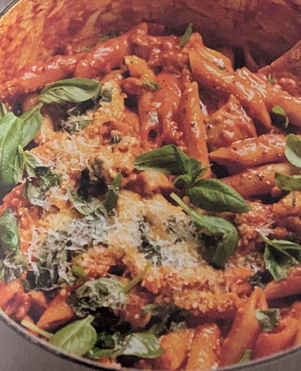One-pot chicken tomato pasta