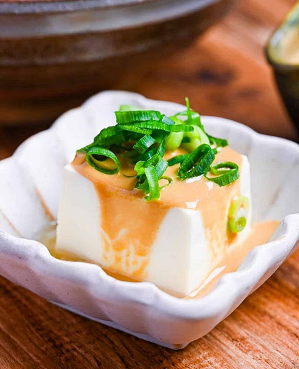 How to Make Yudofu (Hot Tofu) with Spicy Sesame Sauce Twist!