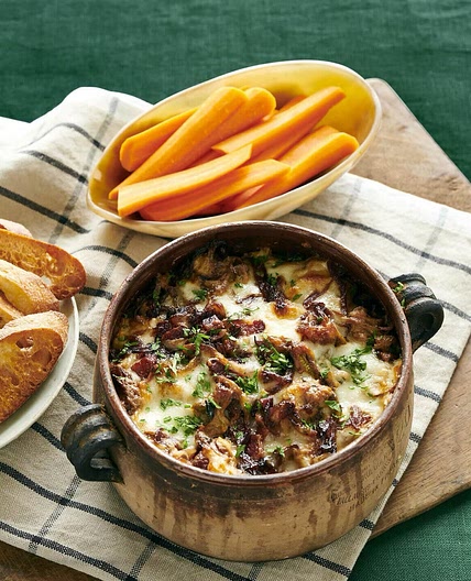 Caramelized Onion and Bacon Dip