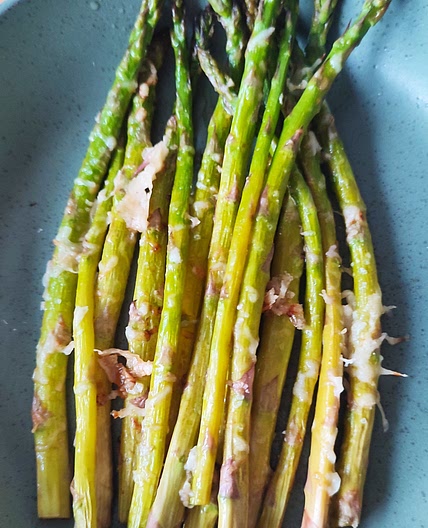 Roasted Asparagus and Parmesan (Vegetarian)