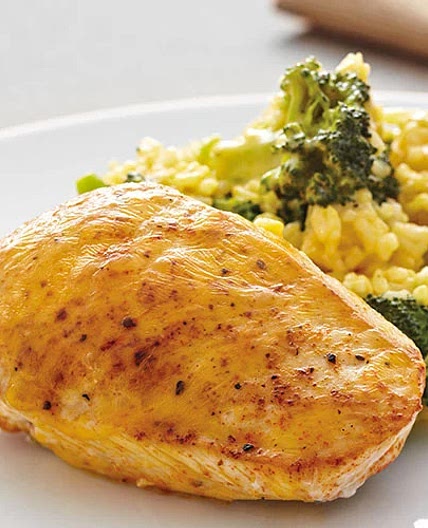 Cheddar Broccoli Chicken Skillet