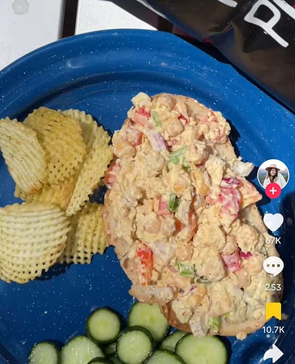 Chickpeas Sandwich