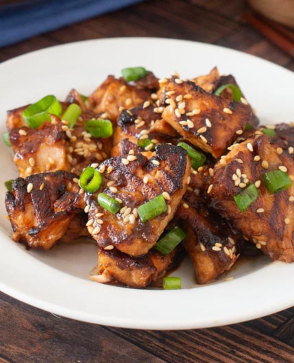Sweet and Spicy Salmon Bites Recipe