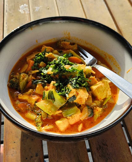 Tofu red Thai curry