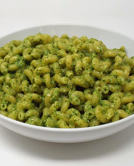 Arugula and Ricotta Pesto Pasta