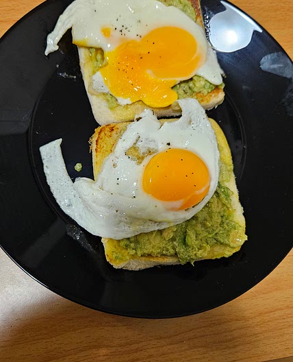 Toast avocat oeuf