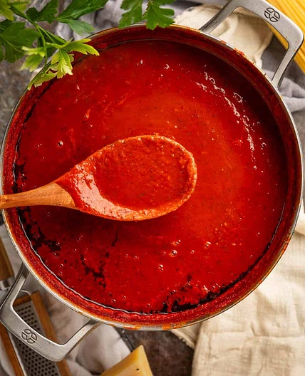 Sunday Italian Gravy (Tomato Sauce)