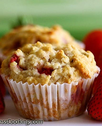 Strawberry Banana Muffins Recipe