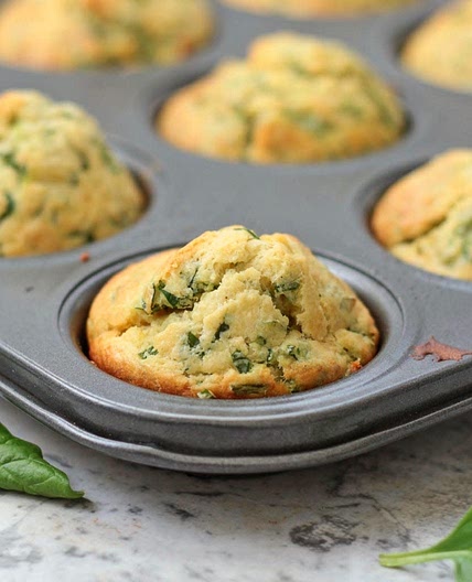 Spinach and Cheddar Muffins 