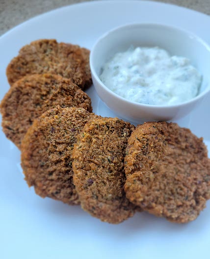 Mediterranean lentil patties