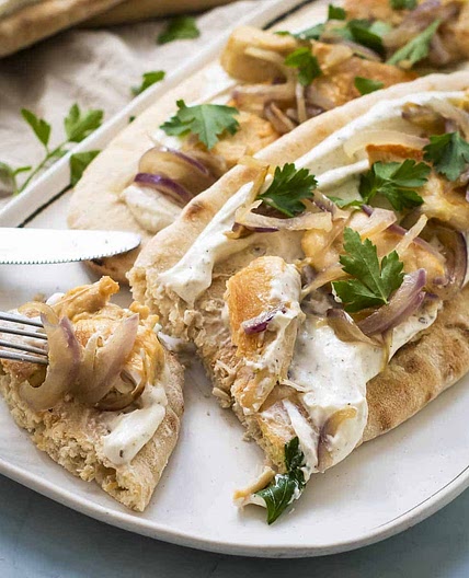 Chicken Pitas With Homemade Yogurt Sauce