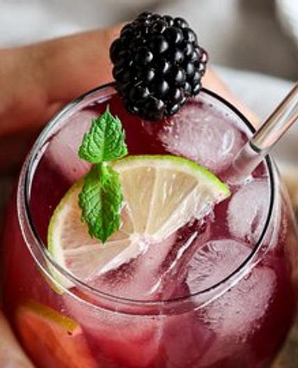 Blackberry Ginger Iced Green Tea