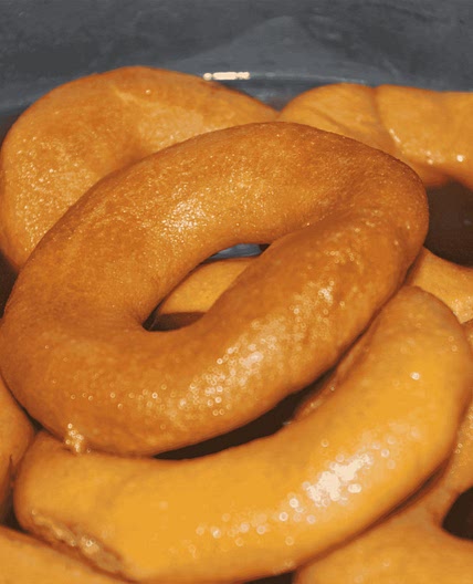 Honduran Corn Doughnuts in Syrup