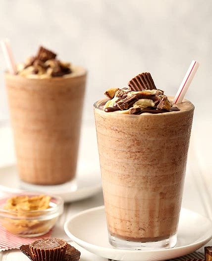 Peanut Butter Cup Mocha - Easy Blender Recipe 