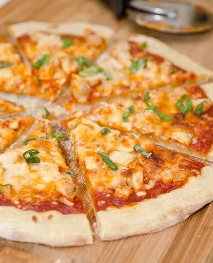 Motel Chicken Parm Pizza