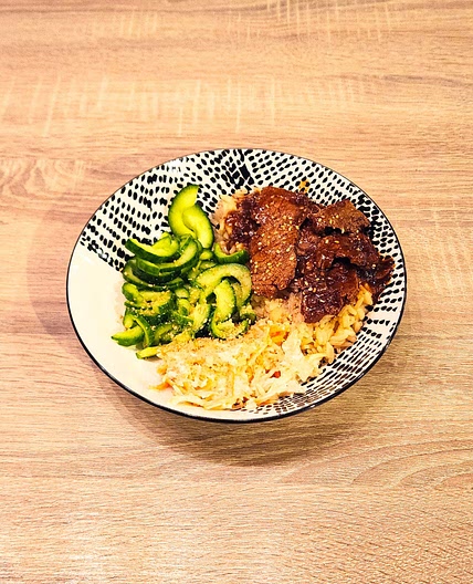 Bowl de steak en sauce bulgogi, riz