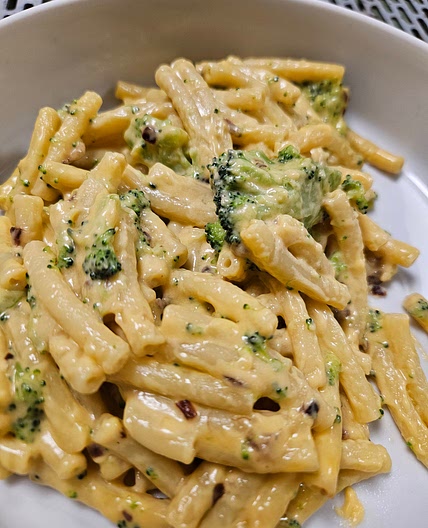 Mac n Cheese Brokkoli