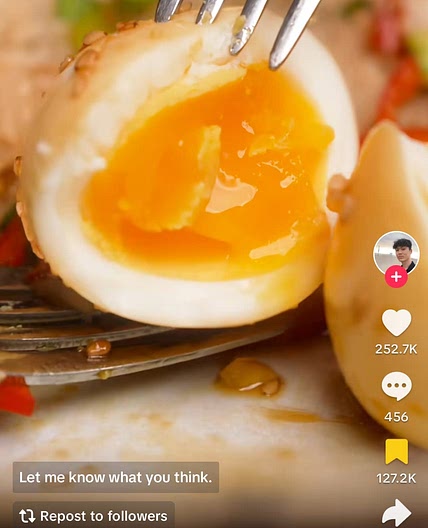 Mayak Eggs