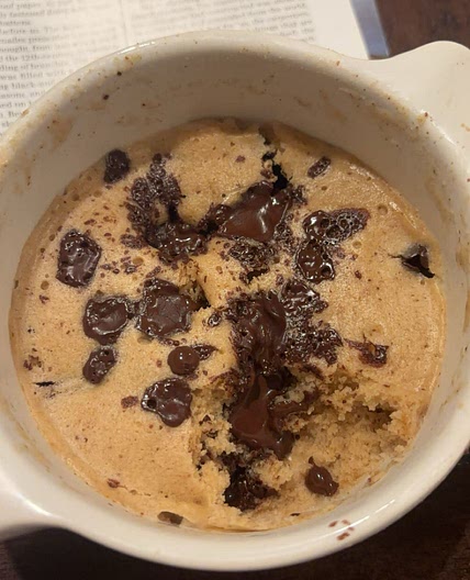 Chocolate chip mug cake 