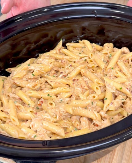 Cheesy Chipotle Chicken Pasta