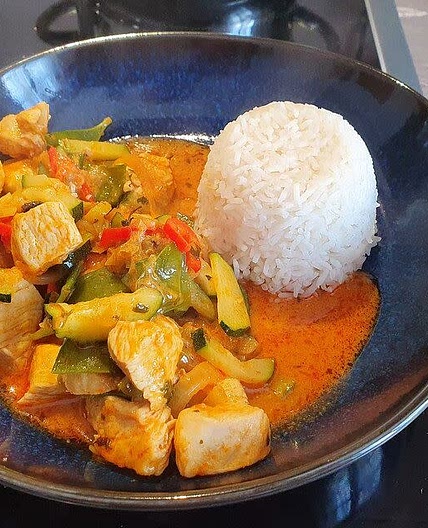 Rotes Thai-Curry wie beim Thailänder