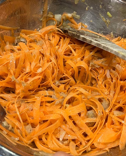 Moldovan/Korean Carrot Salad