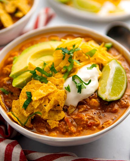Creamy Red Chicken Chili With Cream Cheese