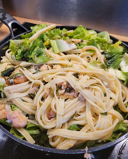 Salmon tagliatelle