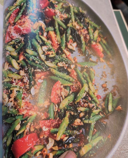 Asparagus and cashew thoran