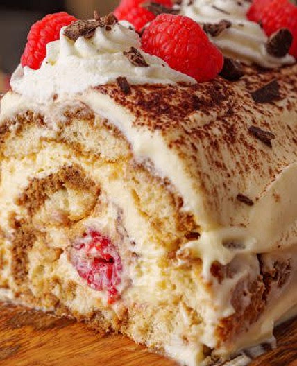 Rulada Tiramisu (Tiramisu Cake Roll)