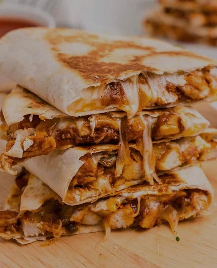 Low Carb Chicken Quessadillas