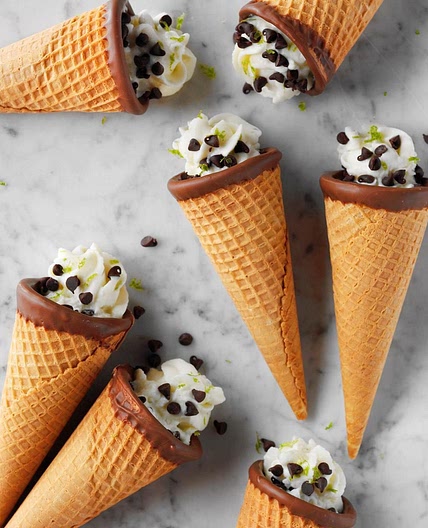 Cannoli Dip
