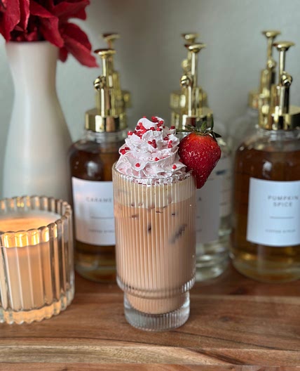 Iced White Chocolate Strawberry Mocha
