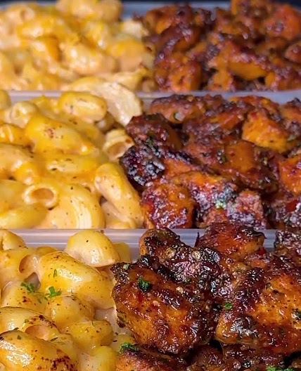 Honey Garlic Chicken Mac N Cheese