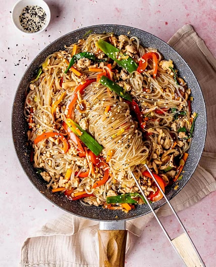 KOREAN GLASS NOODLE STIR FRY