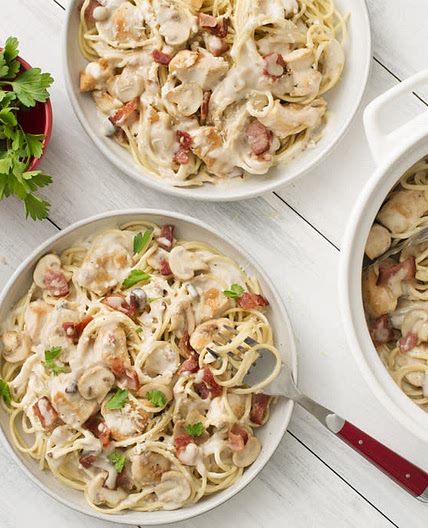 Creamy chicken carbonara