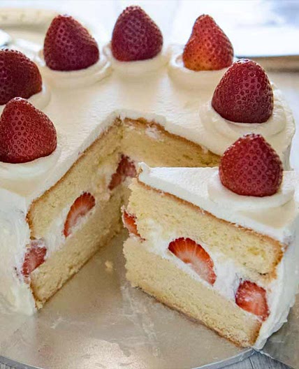 Ultimate Strawberry Cake Recipe | Easy & Delicious | Sharp Blades Blog