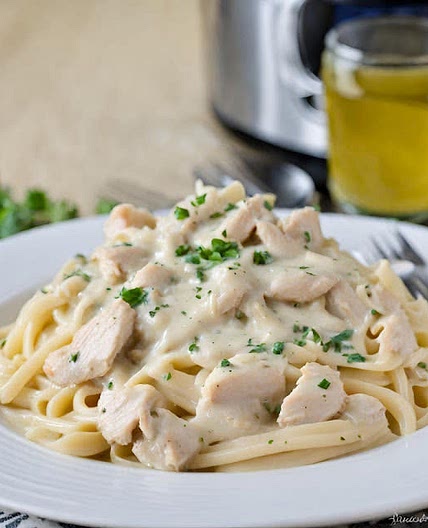 Creamy Crockpot Chicken Alfredo Recipe for Easy Dinners