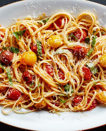 15-Minute Cherry Tomato Pasta